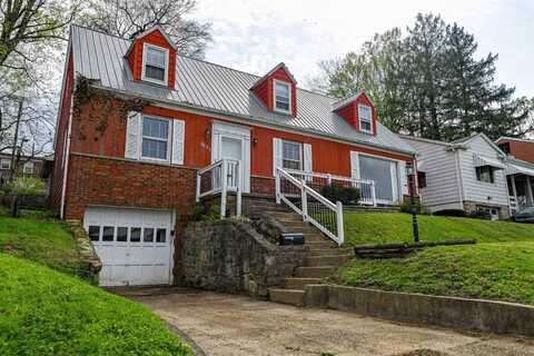2633 Washington Blvd, Huntington, WV 25705