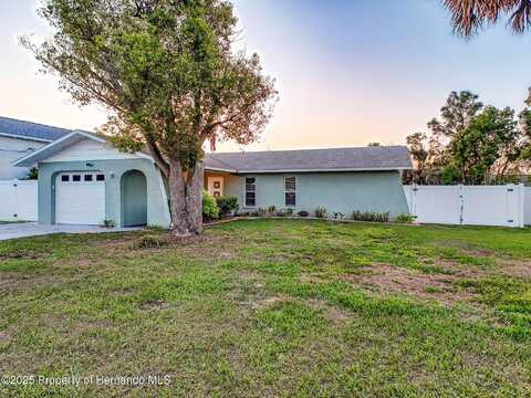 2485 Commerce Avenue, Spring Hill, FL 34609