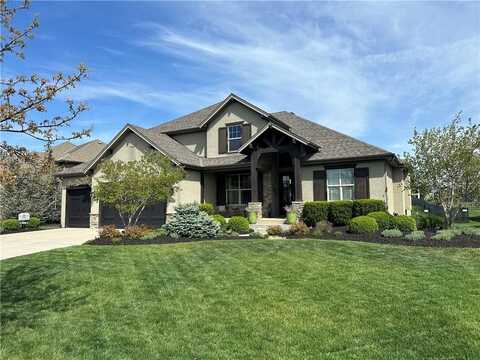 10418 W 168th Terrace, Overland Park, KS 66062
