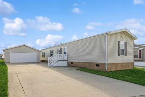 1307 Denali Dr, Marion, IA 52302