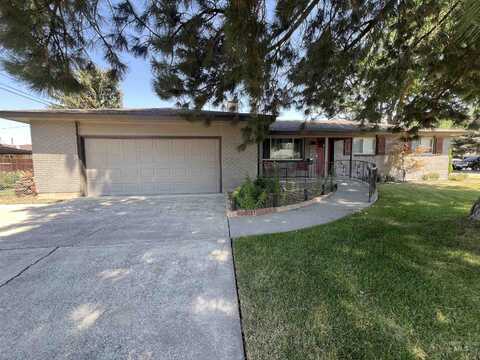 760 E 16th N, Mountain Home, ID 83647