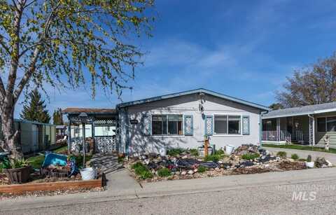 3399 N Dalton Ln, Boise, ID 83704