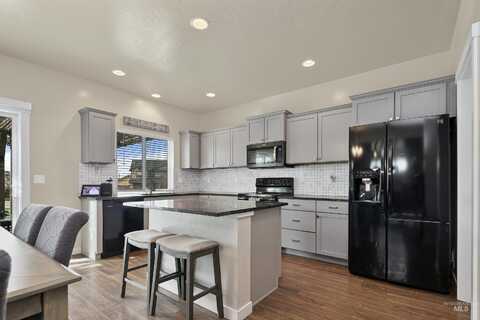 2633 W Jayton Dr, Meridian, ID 83642