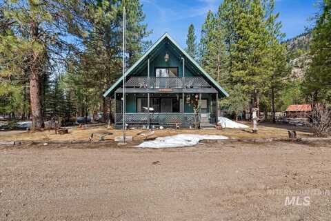 10 Bransons Dr, Lowman, ID 83637