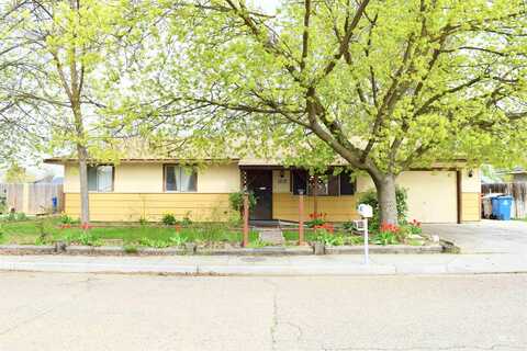 1012 N Plateau Ave, Caldwell, ID 83605