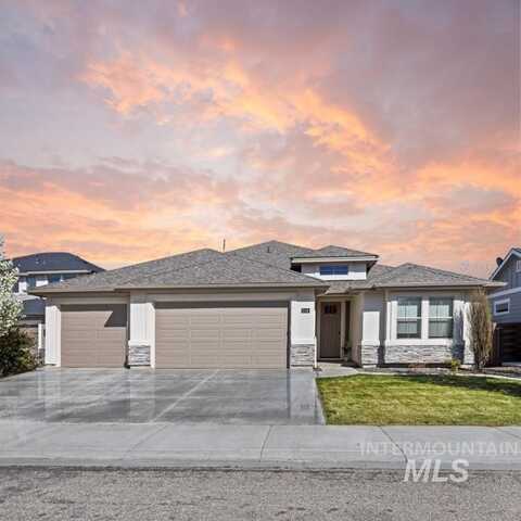 5246 S Bleachfield Ave, Meridian, ID 83642
