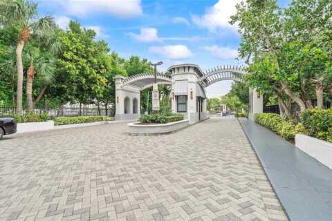 456 Poinciana Dr, Sunny Isles Beach, FL 33160