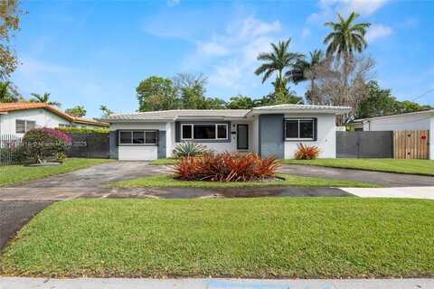 425 NE 114th St, Miami, FL 33161