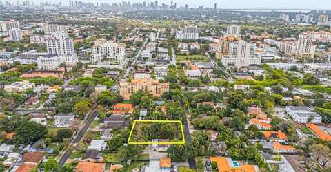 335 Menores Ave, Miami, FL 33134