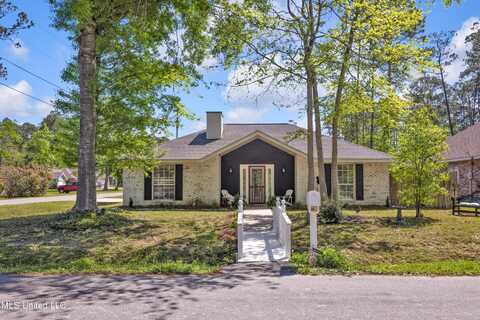 8316 Amoka Drive, Diamondhead, MS 39525
