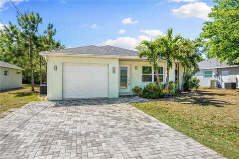 2840 S SHADE AVENUE, SARASOTA, FL 34239