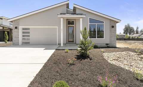 271 E Diamond Peak Avenue, Sisters, OR 97759