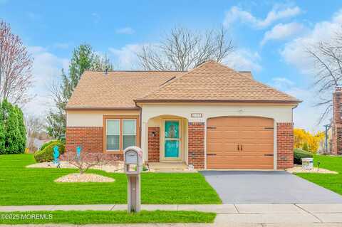 35 Gladstone Avenue, Manchester, NJ 08759
