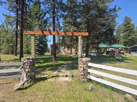 61 Saddle Club Road, Superior, MT 59872