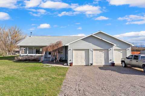 385 Meadow Hills Drive, Kalispell, MT 59901
