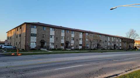 7616 W Lawrence Avenue, Harwood Heights, IL 60706