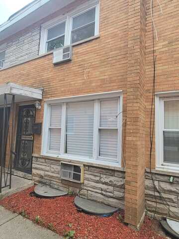 7011 S East End Avenue, Chicago, IL 60649