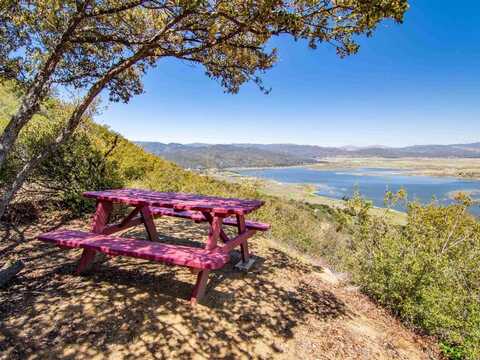 17 Bobcat Trail, Santa Ysabel, CA 92070