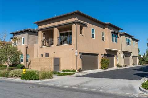 231 Follyhatch, Irvine, CA 92618