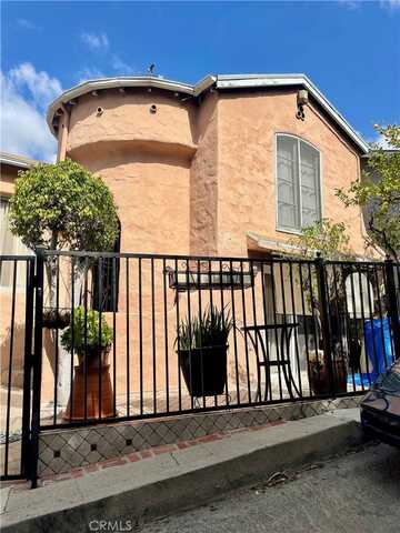 2859 Effie Street, Los Angeles, CA 90026