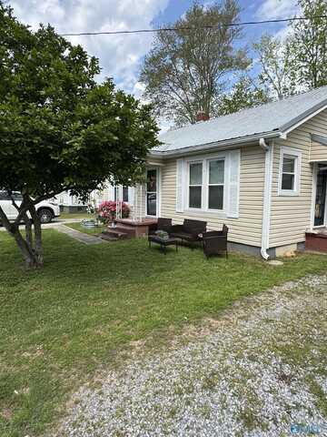 517 South Houston, Scottsboro, AL 35768