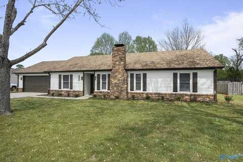2305 Buckingham Drive, Huntsville, AL 35803