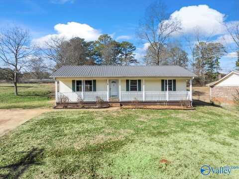 85 Woodmont Lane, Scottsboro, AL 35768