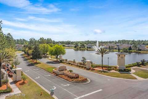 75013 GLEN SPRING Way, Yulee, FL 32097