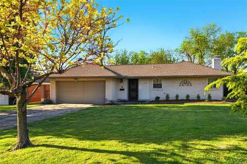1114 W Wilshire Boulevard, Nichols Hills, OK 73116