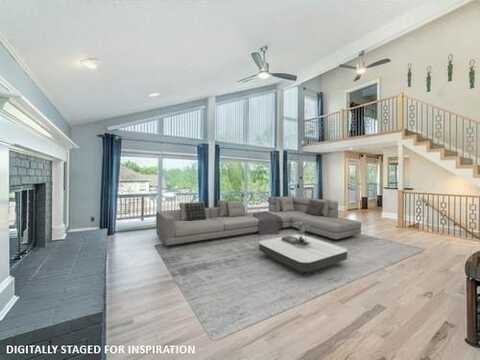 4054 N Country Club, Irving, TX 75038