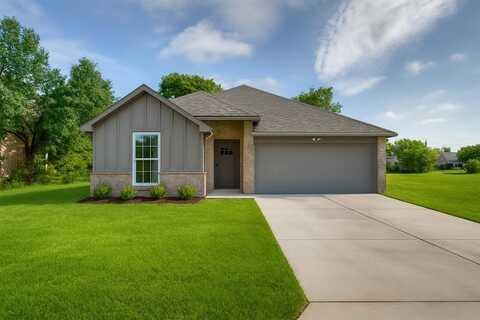 700 W Turner Street, Wolfe City, TX 75496