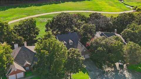 813 Rolling View Court, Highland Village, TX 75077