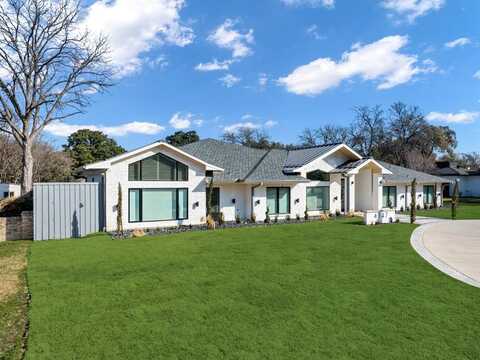 4147 Deep Valley Drive, Dallas, TX 75244