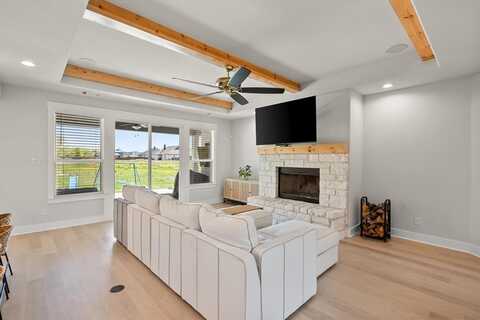 2911 Kynleigh Lane, Midlothian, TX 76065