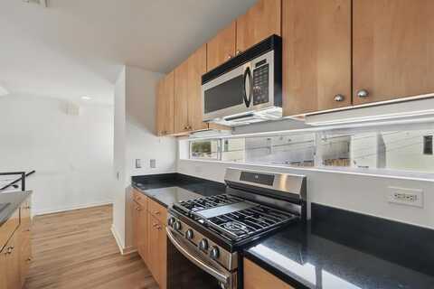2200 N Peak Street, Dallas, TX 75204