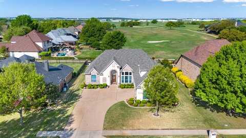 13788 Old Oaks Drive, Fort Worth, TX 76028
