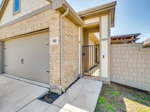 660 Coleman Street, Aubrey, TX 76227