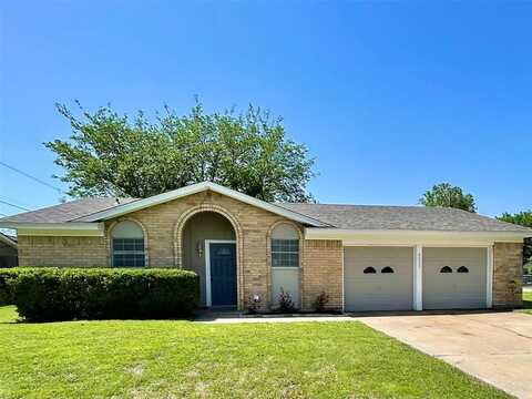 6433 Saramac Drive, Watauga, TX 76148
