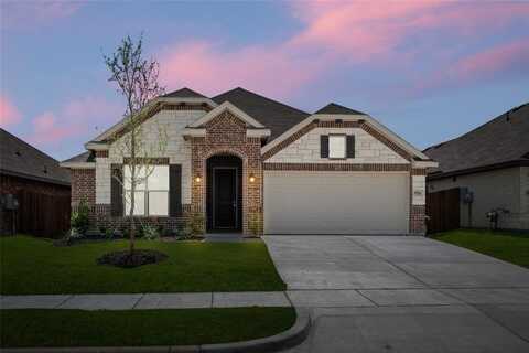 926 Madeline, Cleburne, TX 76033