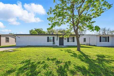 900 Wilkinson Drive, Mesquite, TX 75149