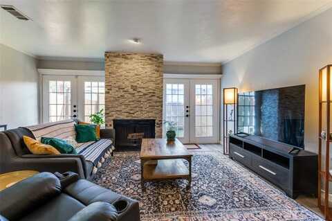 2816 Wycliff Avenue, Dallas, TX 75219