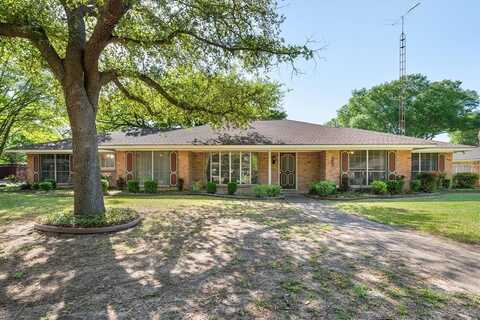 901 Royal Lane, Corsicana, TX 75110