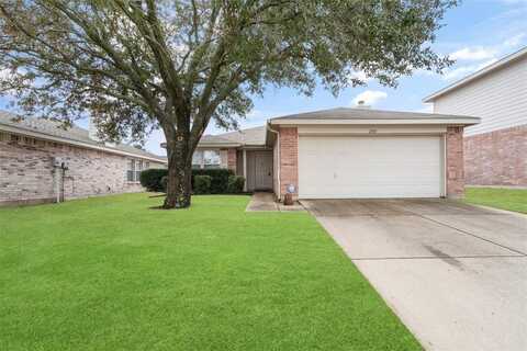 2705 Dexter Court, McKinney, TX 75071
