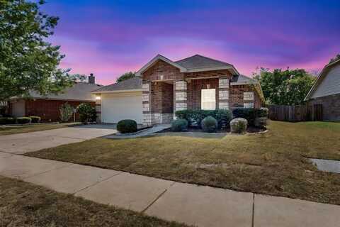 16313 Cowboy Trail, Fort Worth, TX 76247