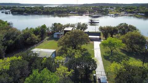 4829 Green Acres Road, Leakey, TX 76450