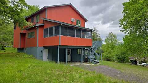 1142 Yorkshire Lane, Bushkill, PA 18324