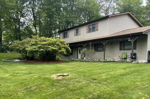 166 Tanbark Lane, Tannersville, PA 18372