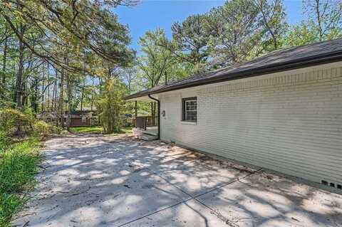1679 Hollyhock Terrace, Decatur, GA 30032