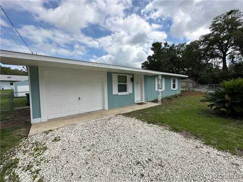 10765 W Spring Circle, Crystal River, FL 34428