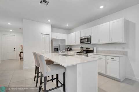 4519 Hollister Ave, Lake Worth, FL 33463